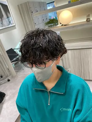 ショート パーマ メンズ Reginavita栄所属・パーマ×メッシュ/ 本日空き○/岡本一真のヘアスタイル