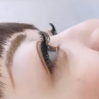 マツエク・マツパ 🐠DIAMOND EYES店長🏝️堤の眉毛・アイブロウイメージ