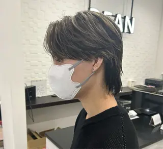ショート カラー パーマ メンズ 鶴田 来夢のヘアスタイル