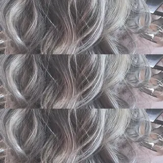 セミロング カラー Zina SAKIのヘアスタイル