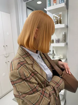 ミディアム ハイトーンボブ Mizuki.のヘアスタイル