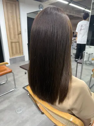 ロング 𝗿 𝗶 𝗶 ／ナチュラルカラーのヘアスタイル