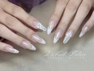 ネイル Z.Nail Salonのネイルデザイン