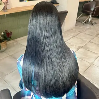 ロング カラー ブリーチなし/レイヤ ー特化🌈Tommyのヘアスタイル