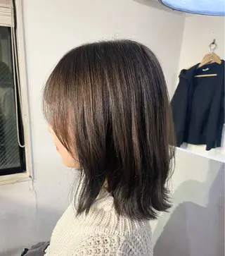 セミロング カラー ふかたさや🌟 艶感カラー🌟のヘアスタイル