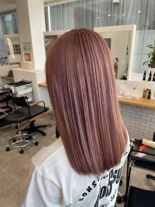 セミロング ヨシミ カズヤのヘアスタイル