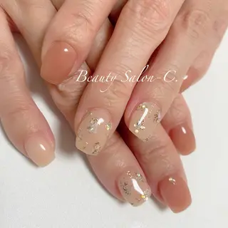 ミディアム Lino Uのネイルデザイン