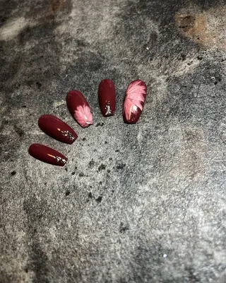 ネイル 筒井 美穂のネイルデザイン