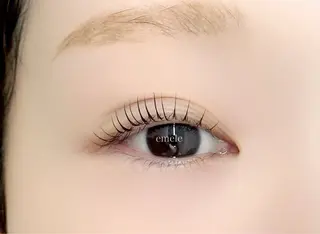 マツエク・マツパ lucil 杉原の眉毛・アイブロウイメージ