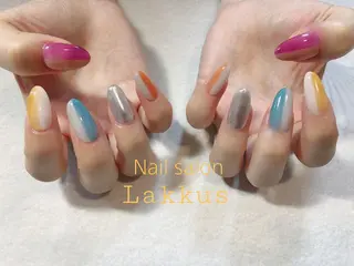 ネイル Lakkus T－Mのネイルデザイン