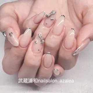 ネイル R inのネイルデザイン