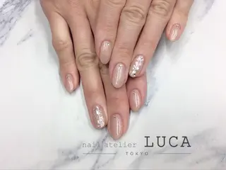 ネイル ネイルアトリエルカ スタッフのネイルデザイン