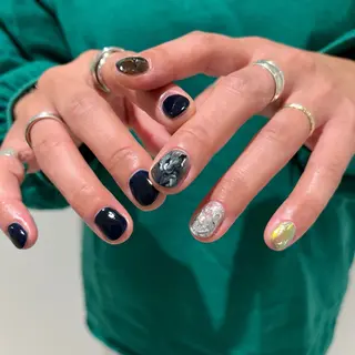 ネイル mano+所属・砂田 はるかのネイルデザイン