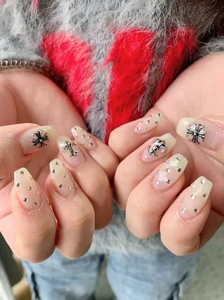 ネイル Nailist. Nのネイルデザイン