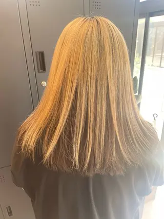 ミディアム カラー Gift.hair&spa所属・森崎 歩のヘアスタイル