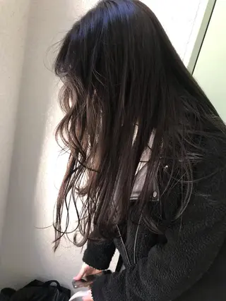 セミロング GO TODAY SHAIRE SALON所属・miu （ミユ）のヘアスタイル