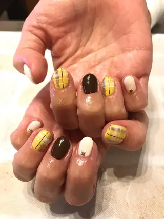 ネイル A nail所属・鈴木 茜のネイルデザイン