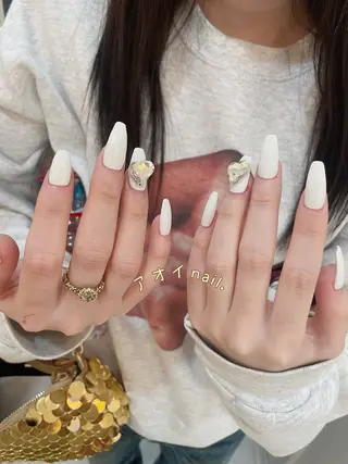 ネイル LEDアイラッシュ ∩_∩アオイのマツエク・マツパデザイン