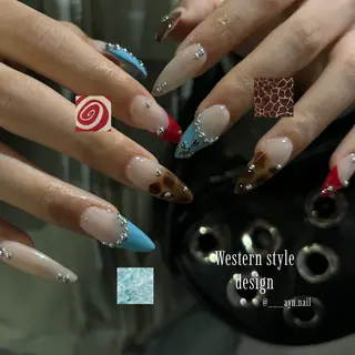 ネイル AYANO / BINELのネイルデザイン