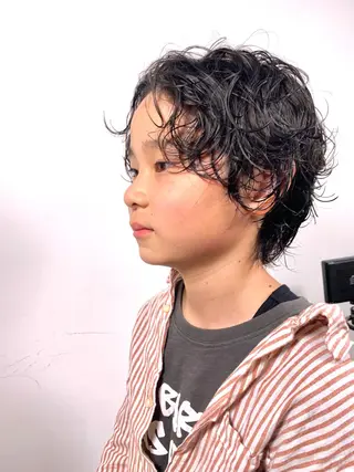 パーマ メンズ よしだ とおいのヘアスタイル