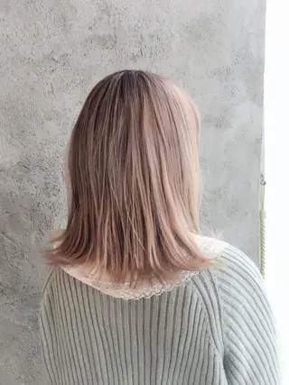 ミディアム カラー EMANON天神所属・Hitomi Ezakiのヘアスタイル