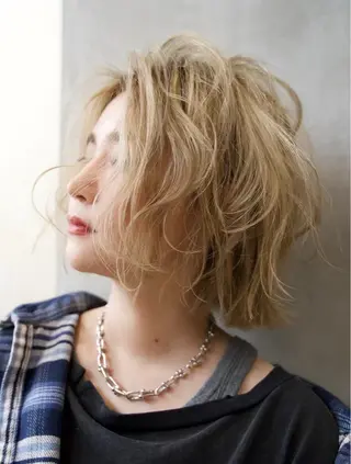 ショート カラー 🐈SHUSEI🐾 【GEEKS】のヘアスタイル
