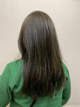 ロング カラー lmu by if所属・程塚 七海のヘアスタイル