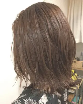 ミディアム カラー 暖色カラー🍊 ボブ🌿顔周りcutのヘアスタイル