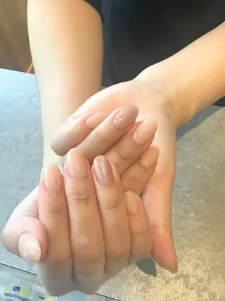 ネイル Nest 岩崎のネイルデザイン