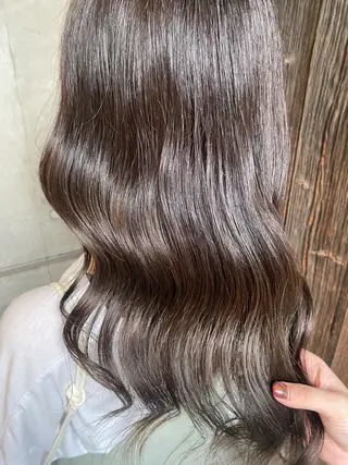 セミロング 透け感ベージュ /ミハルのヘアスタイル