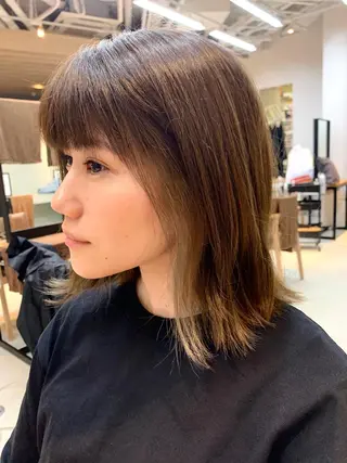 ミディアム カラー mee.urawa所属・似合わせショート×透 明感/やじまたかしのヘアスタイル