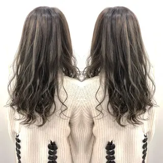 セミロング カラー 髪質改善特化サロン ICONIQ天神店のヘアスタイル