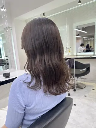 カラー 🍀暗め透け感🍀 赤み消しカラー🍀のヘアスタイル