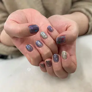 ネイル アトリエ　ミモザ所属・いまむら あかりのネイルデザイン