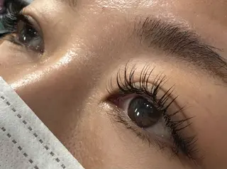 マツエク・マツパ eyelash Mono所属・歌藤 啓子のマツエク・マツパデザイン