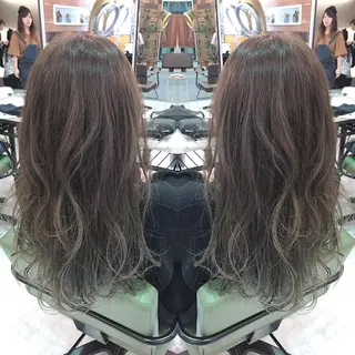 セミロング ロング カラー 青木 茂樹⭐️ 透明感カラーのヘアスタイル