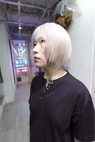 ショート ハイトーン/ ブリーチ/KAIのヘアスタイル