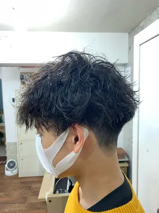 ショート パーマ メンズ クセを最大限に活かす メンズパーマ奈良大祐のヘアスタイル