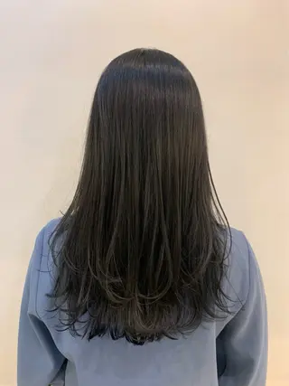セミロング ハイトーン×デザイン 似合わせ/Yoheiのヘアスタイル