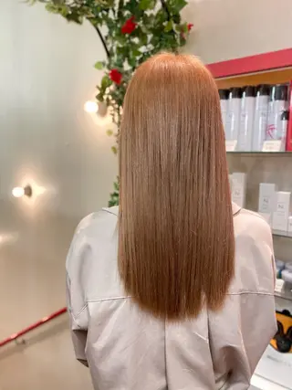 セミロング ゆぴ☾‪/推しカラー /ハイトーンのヘアスタイル