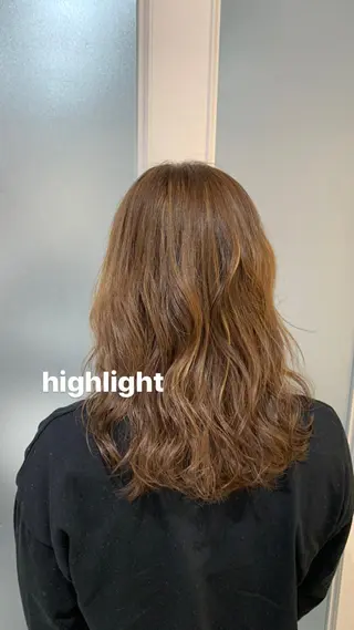 ロング カラー 山下恋佳/矢場町/ ブリーチ/ショートのヘアスタイル