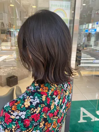 ミディアム カラー 勝見 美春のヘアスタイル