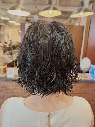 ショート パーマ 髪質改善デザインカラ ー/ヒロイケカズマサのヘアスタイル
