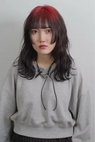セミロング カラー ニシウエ ヒロキのヘアスタイル