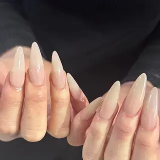 ロング 小川 柚香のネイルデザイン