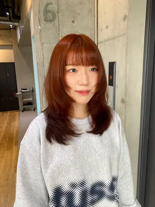 セミロング カラー 太我/フェザーパーマ /ニュアンスパーマのヘアスタイル