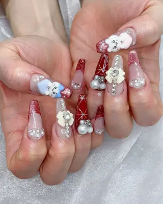 ネイル 五十嵐 美智のネイルデザイン