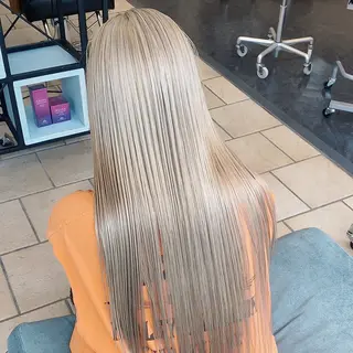 ロング カラー ✨原宿ハイトーン ブリーチ職人菊池のヘアスタイル