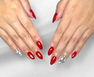 ネイル Reve府中町ネイル &カラー診断のネイルデザイン