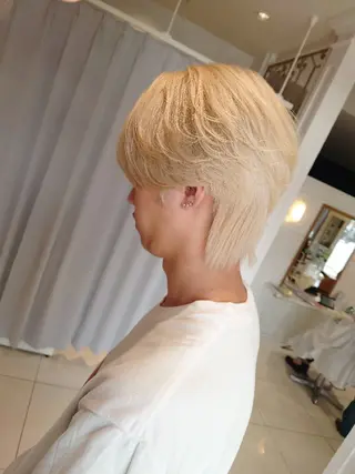 メンズ 新潟ハイトーンカラー NO.1✨ 小川 巧のヘアスタイル